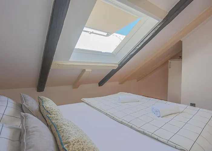 Luxattic * 스플리트