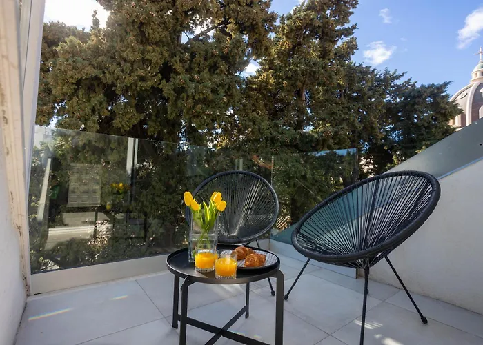 Luxattic * 스플리트