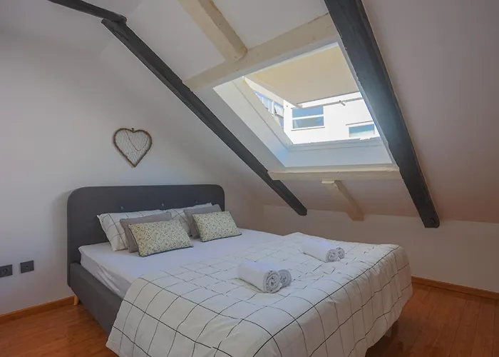 Luxattic Apartment